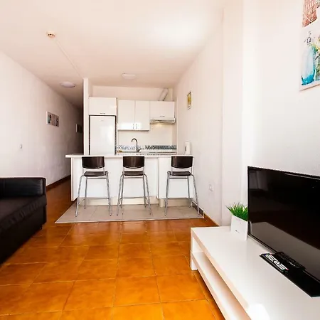 Apartamento Avenida De Pueblos 16 *