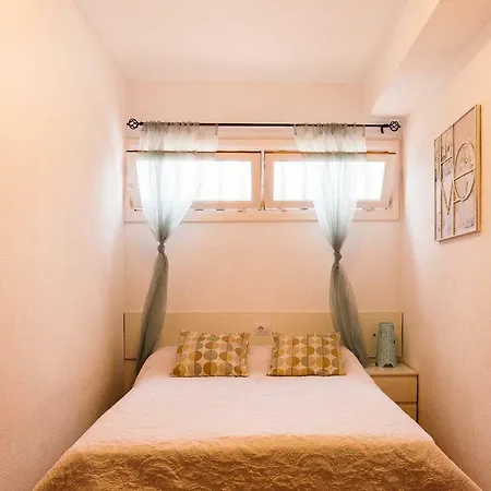 Apartment Avenida De Pueblos 16 Playa de las Americas (Tenerife)