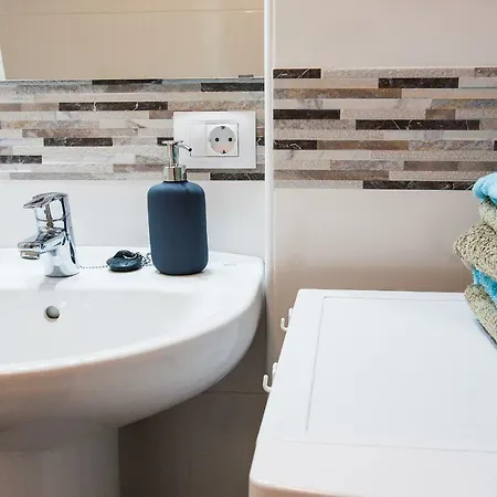 Avenida De Pueblos 16 Lägenhet *