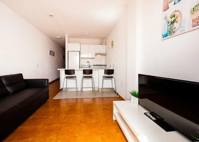 Apartman Avenida De Pueblos 16 *
